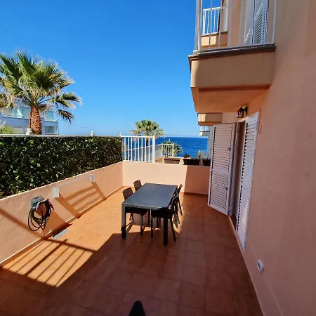 Caletillas Beach Апартаменты *