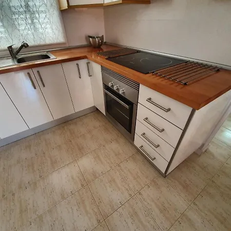 Caletillas Beach Apartamento *